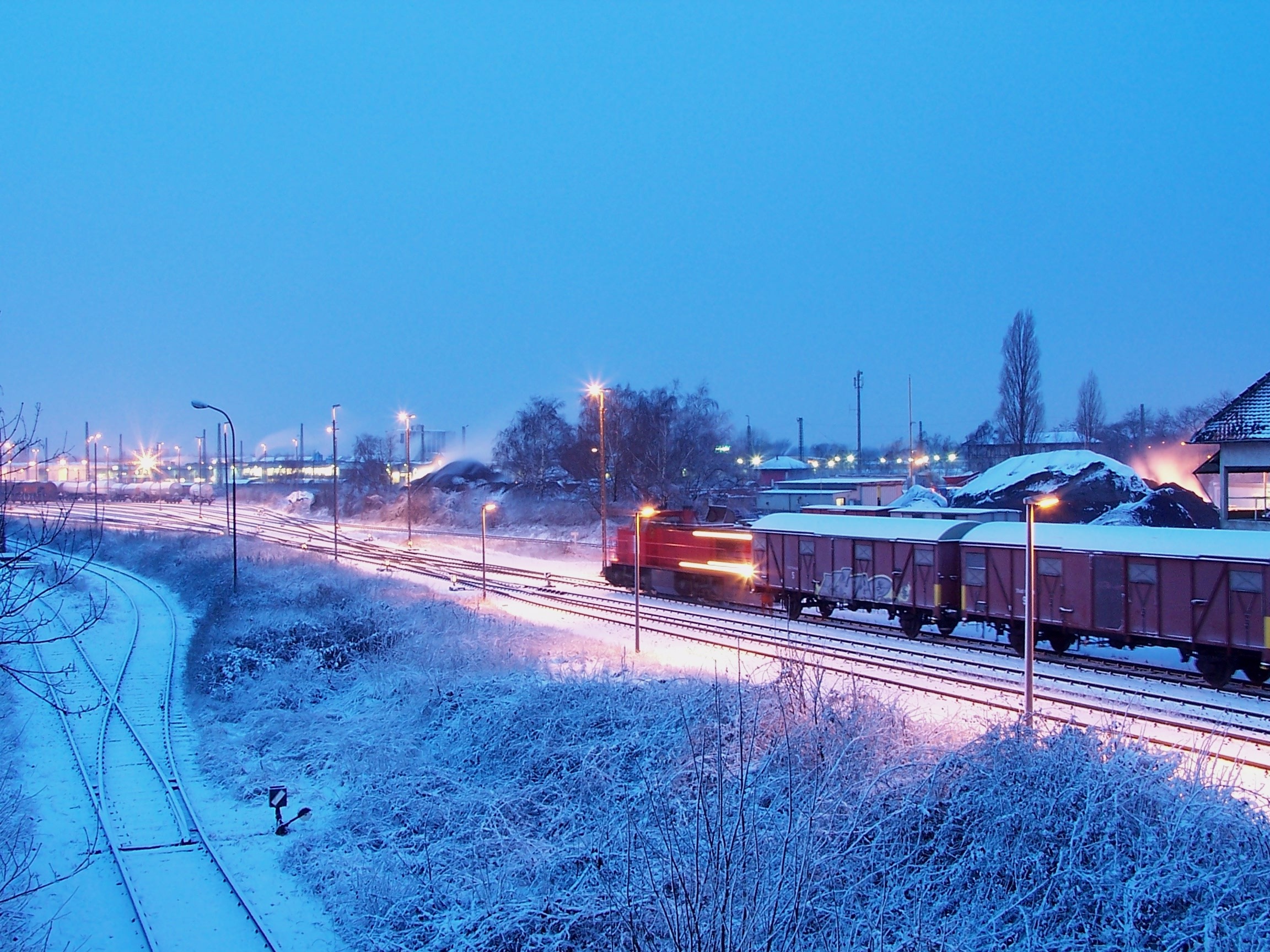 2000er Gleisanlage bei Nacht_002