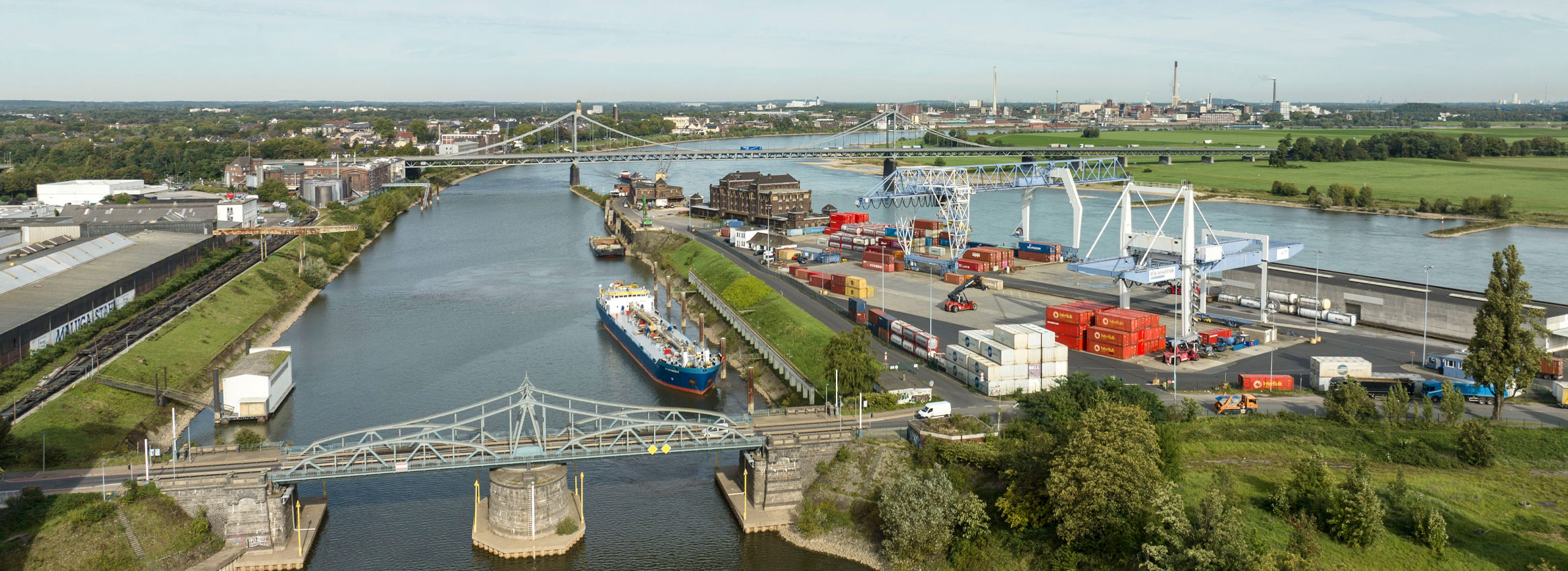 rheinhafen-krefeld-hero